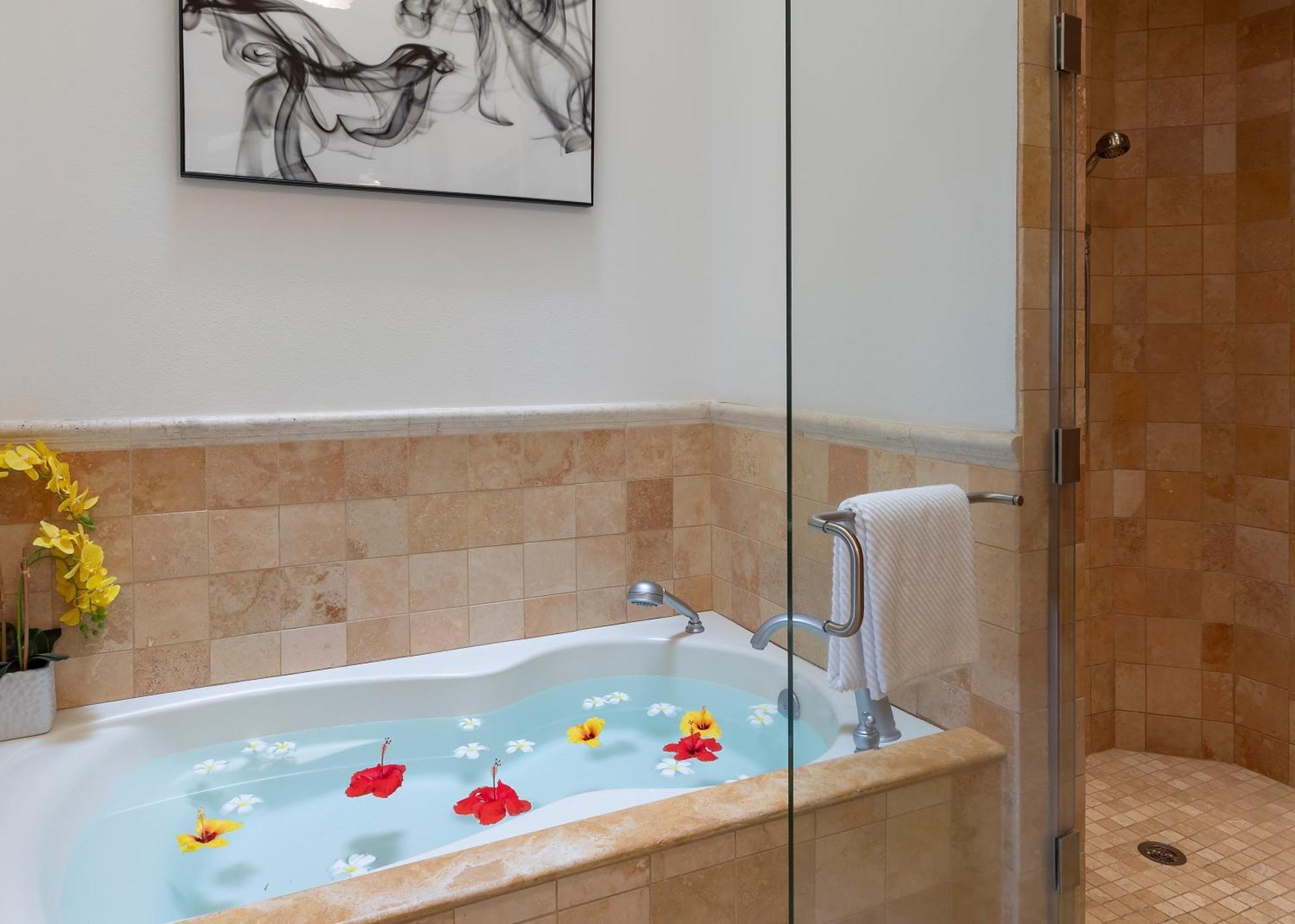 Вилла Hilton Pool Pass Included, Kolea - Luxe Penthouse Ваиколоа-Виллидж Экстерьер фото